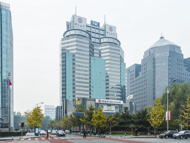 自动升降柱订制